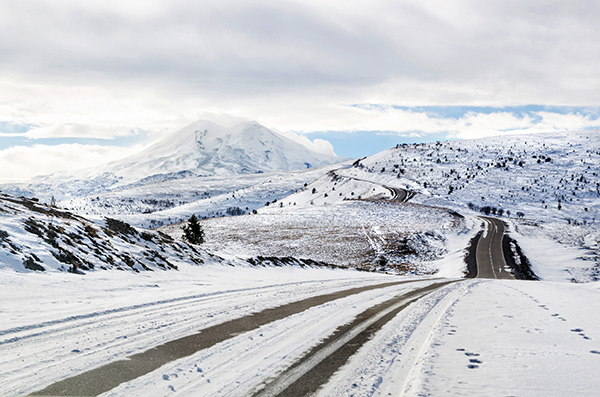 How to Stay Safe on Icy Roads